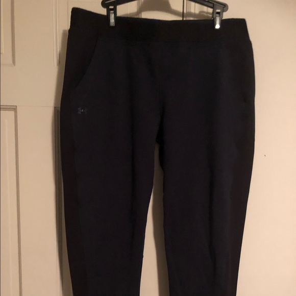 Under Armour Pants - Women’s Under Armour Blue Heatgear Active PantsNWT